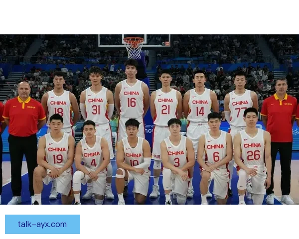 中国男篮迎战世界强队，全新阵容挑战国际赛场引关注
